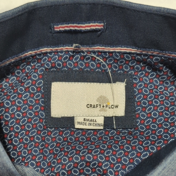 Elegant Denim Blue Casual Shirt for Men - Picture 8 of 13